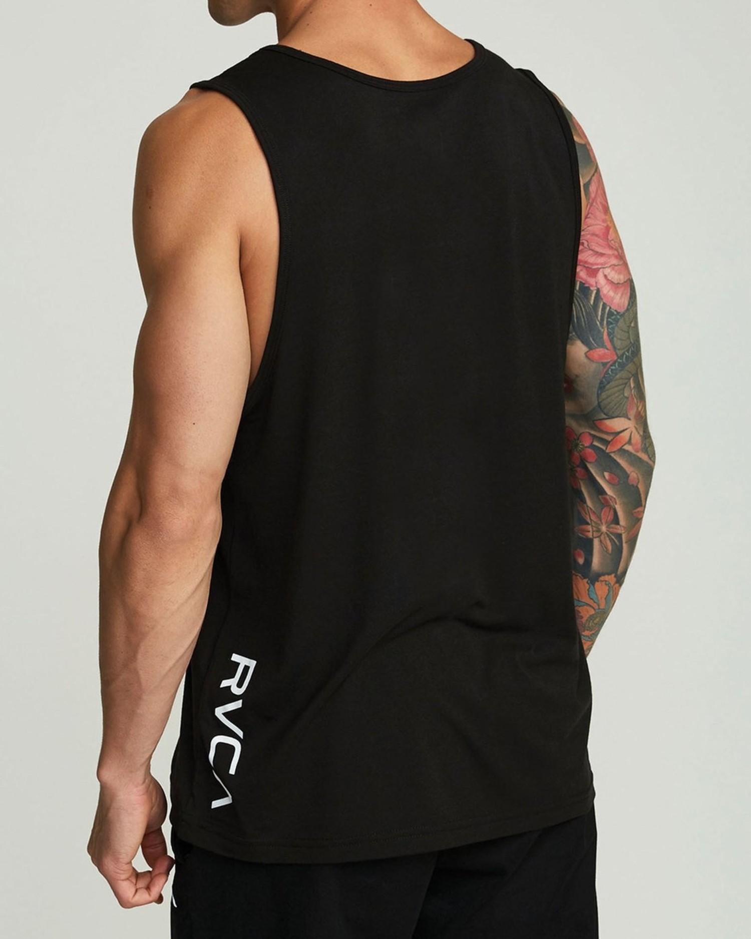 [RVCA] VA OFFSET TANK WHT 루카 브이에이 오프셋 탱크탑 블랙